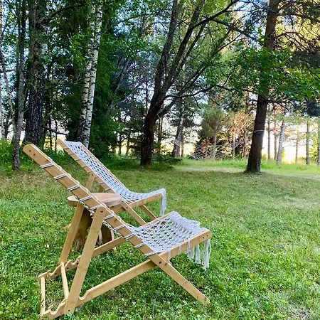 فيلة Dream House -